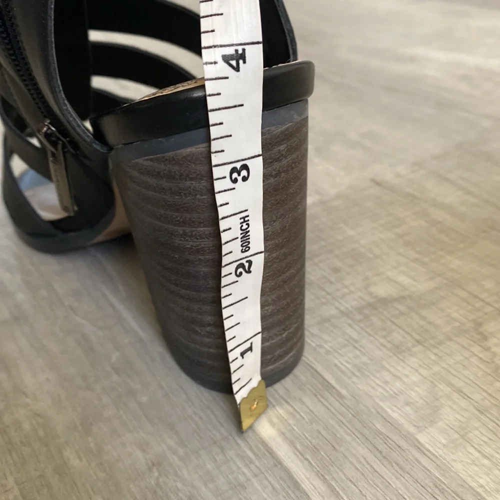 Vince Camuto “Javrina” Heel - Picture 5 of 10